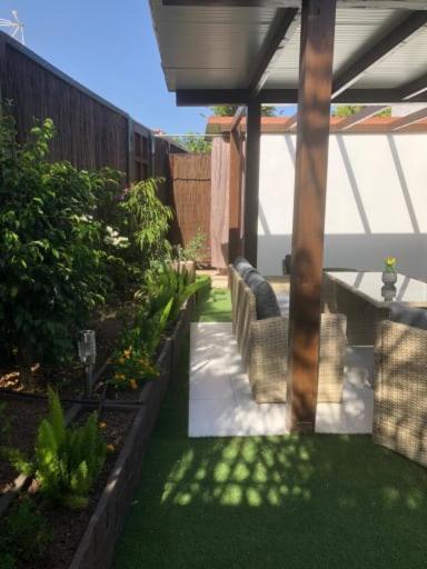 Bungalow Portos With Amazing Privet Garden Плая дел Инглес Екстериор снимка